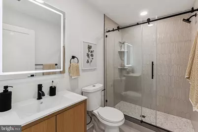 739 N Capitol Street, Philadelphia, PA 19130 - Photo 29