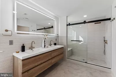 739 N Capitol Street, Philadelphia, PA 19130 - Photo 21