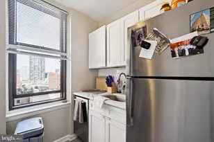 135 S 19th St, Philadelphia, PA 19103 - Photo 3