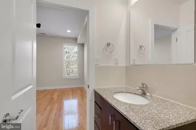 1910 Christian Street #D, Philadelphia, PA 19146 - Photo 15