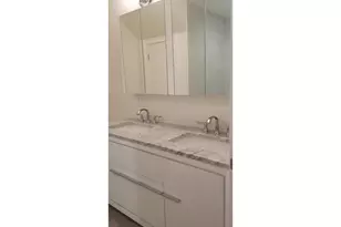 2119 Pine St, Philadelphia, PA 19103 - Photo 15