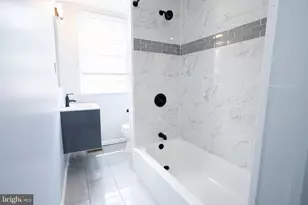 5532 Chew Ave, Philadelphia, PA 19138 - Photo 15