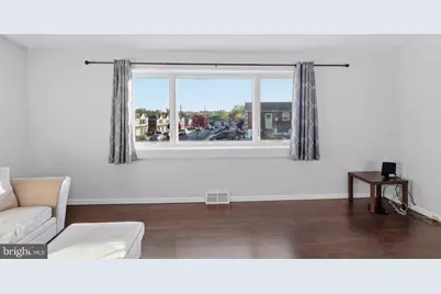 7039 Crease Lane, Philadelphia, PA 19128 - Photo 5