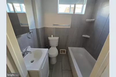 712 S Randolph Street, Philadelphia, PA 19147 - Photo 9
