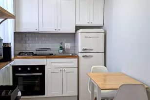 2601 Pennsylvania Ave, Philadelphia, PA 19130 - Photo 9