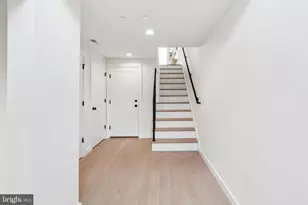 614 Brenna Walk, Philadelphia, PA 19123 - Photo 5