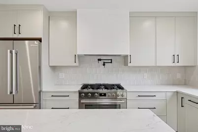 614 Brenna Walk, Philadelphia, PA 19123 - Photo 15