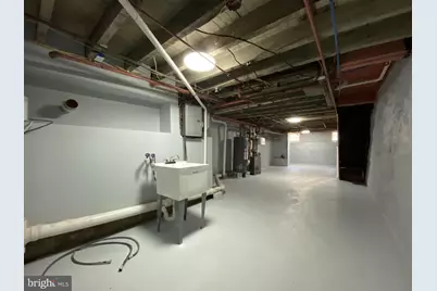 2204 S Woodstock Street, Philadelphia, PA 19145 - Photo 13