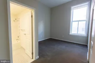 1100 Spruce St, Philadelphia, PA 19107 - Photo 21