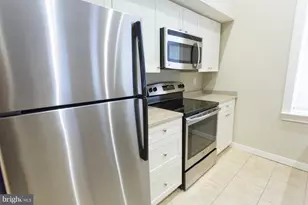 1100 Spruce St, Philadelphia, PA 19107 - Photo 7