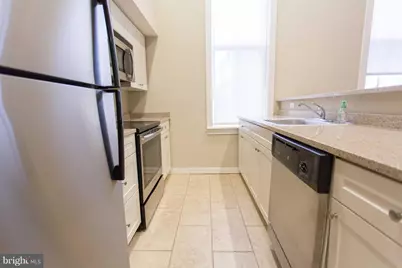 1100 Spruce Street #2D, Philadelphia, PA 19107 - Photo 9