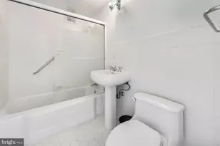 1810 Rittenhouse Square, Philadelphia, PA 19103 - Photo 13