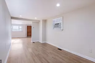 731 Carpenter St, Philadelphia, PA 19147 - Photo 11