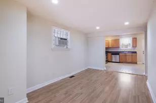 731 Carpenter St, Philadelphia, PA 19147 - Photo 9