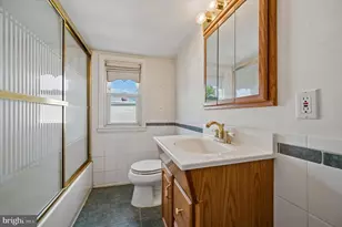 9225 Wesleyan Rd, Philadelphia, PA 19114 - Photo 13