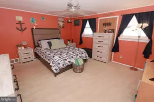 3652 E Crown Ave, Philadelphia, PA 19114 - Photo 17