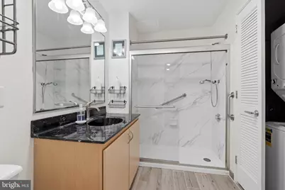 815 Arch Street #516, Philadelphia, PA 19107 - Photo 13