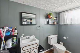 674 Wendover St, Philadelphia, PA 19128 - Photo 37