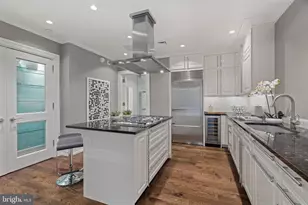 130 S 18th St, Philadelphia, PA 19103 - Photo 15