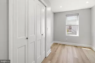 2040 Fernon St, Philadelphia, PA 19145 - Photo 9