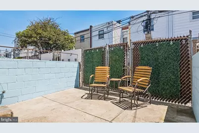 2433 S Mole Street, Philadelphia, PA 19145 - Photo 13