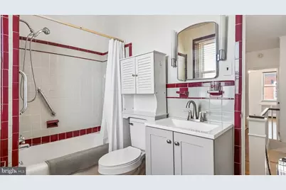 2433 S Mole Street, Philadelphia, PA 19145 - Photo 17