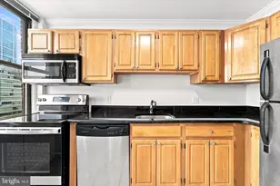 1939 Chestnut St, Philadelphia, PA 19103 - Photo 9