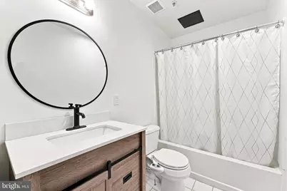 1939 Chestnut Street #8B, Philadelphia, PA 19103 - Photo 9