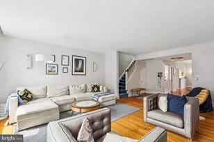 2219 Delancey Pl, Philadelphia, PA 19103 - Photo 11