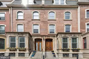 2219 Delancey Pl, Philadelphia, PA 19103 - Photo 3