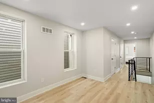 648 N 36th St, Philadelphia, PA 19104 - Photo 27