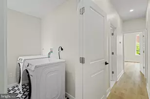 648 N 36th St, Philadelphia, PA 19104 - Photo 19