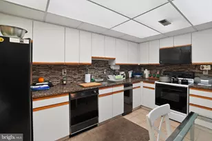 2131 Welsh Rd, Philadelphia, PA 19115 - Photo 9