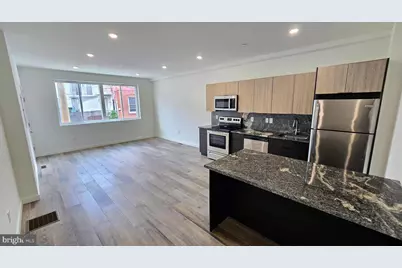 300 Budd Street #C1, Philadelphia, PA 19104 - Photo 1