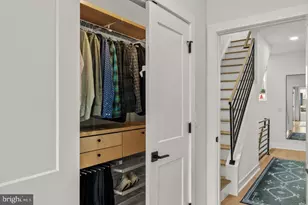 2023 St Albans St, Philadelphia, PA 19146 - Photo 33