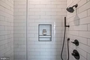 2940 W Thompson St, Philadelphia, PA 19121 - Photo 21