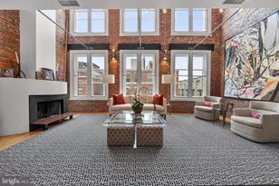 33 N 3rd St, Philadelphia, PA 19106 - Photo 3