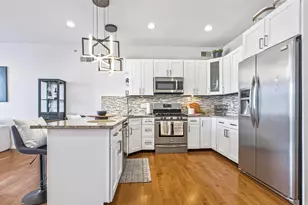 1211 Mt Vernon St, Philadelphia, PA 19123 - Photo 3