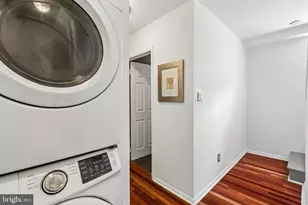 321 N 19th St, Philadelphia, PA 19103 - Photo 17