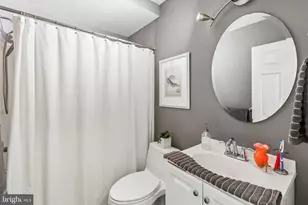 321 N 19th St, Philadelphia, PA 19103 - Photo 19