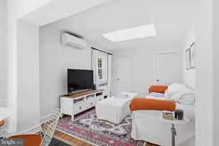155 Rex Ave, Philadelphia, PA 19118 - Photo 15