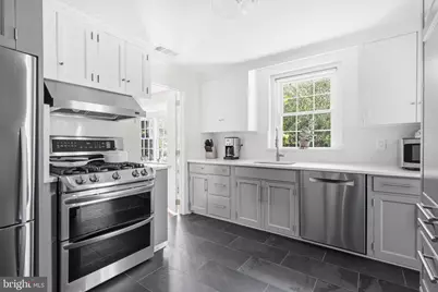 155 Rex Avenue, Philadelphia, PA 19118 - Photo 9