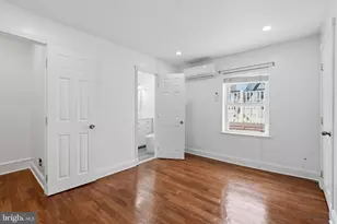 1006 Pine St, Philadelphia, PA 19107 - Photo 13