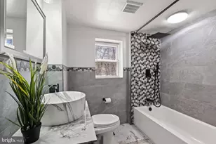 1738 Margaret, Philadelphia, PA 19124 - Photo 9