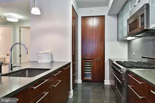 1414 S Penn Square, Philadelphia, PA 19102 - Photo 9