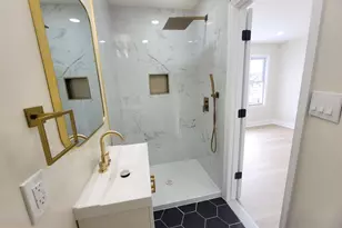 1449 Conlyn St, Philadelphia, PA 19141 - Photo 5