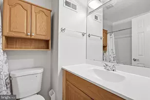 4406 Ernie Davis Cir, Philadelphia, PA 19154 - Photo 27