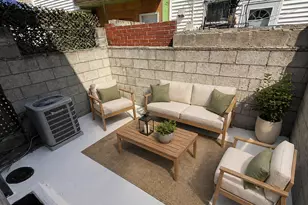 609 Mountain St, Philadelphia, PA 19148 - Photo 27