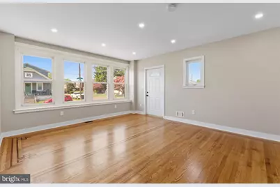 1121 Shelmire Avenue, Philadelphia, PA 19111 - Photo 5