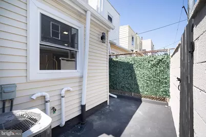 321 Emily Street, Philadelphia, PA 19148 - Photo 15